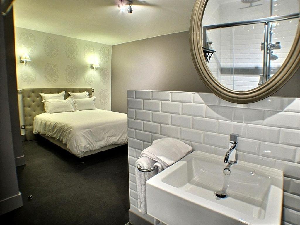 Hôtel 19'Cent Le Creusot Quarto foto